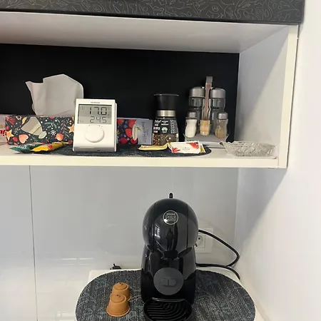 Garsoniera Langa Palatul Parlamentului * Бухарест