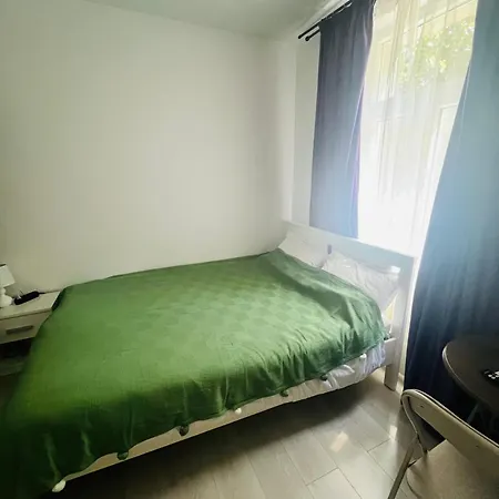 Garsoniera Langa Palatul Parlamentului Apartament *