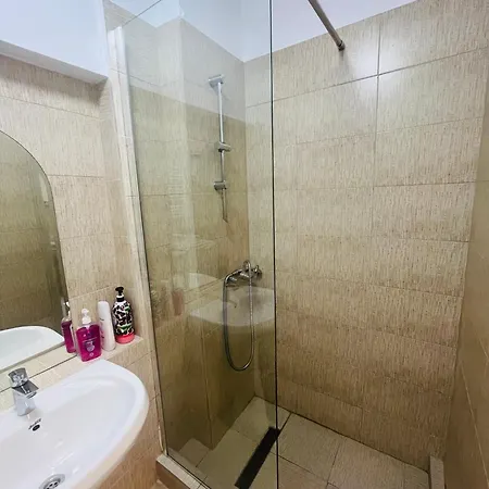 Appartement Garsoniera Lângă Palatul Parlamentului *