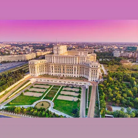 Garsoniera Langa Palatul Parlamentului Apartamento Bucarest